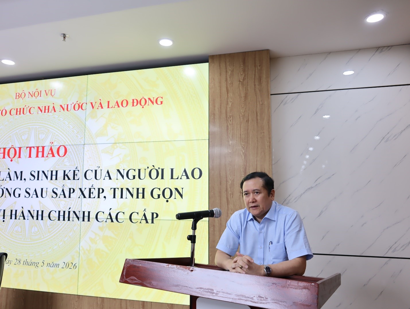 Hội thảo khoa học “Thực trạng việc làm, sinh kế của người VV88 Casino khuyến mãi vô vàn bị ảnh hưởng sau sắp xếp, tinh gọn bộ máy, đơn vị hành chính các cấp”